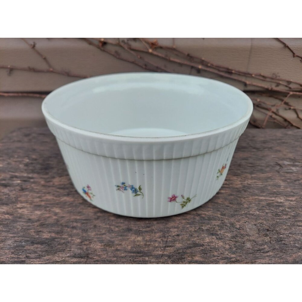 BIA Cordon Bleu Frieda Collection 8" White Souffle Dish w/ Floral Design